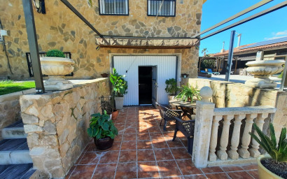 Herverkoop - Villa -
Sax