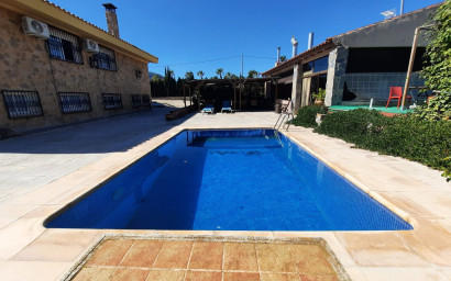 Herverkoop - Villa -
Sax