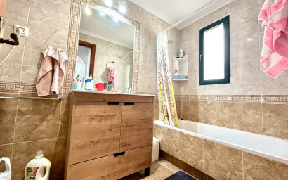 Resale - Apartment -
Cabo Roig