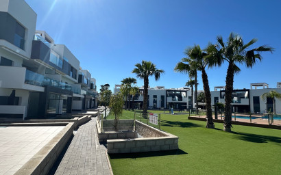 Resale - Apartment -
Guardamar del Segura - Guardamar - El Raso