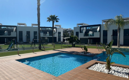Resale - Apartment -
Guardamar del Segura - Guardamar - El Raso