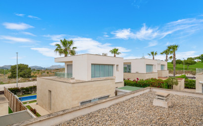 Resale - Villa -
Orihuela Costa - Vistabella