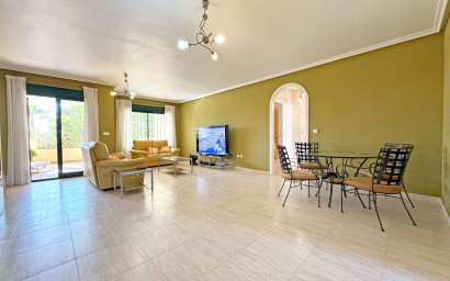 Resale - Apartment -
Orihuela Costa - Lomas de Campoamor