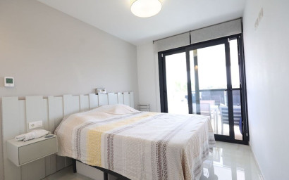 Revente - Appartement -
Orihuela Costa