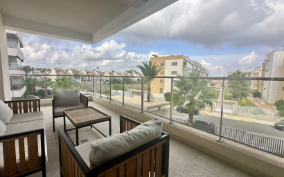 Resale - Apartment -
Orihuela Costa - Villamartín