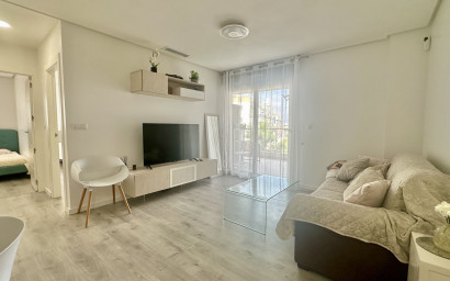 Resale - Apartment -
Orihuela Costa - Villamartín