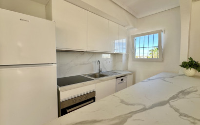 Resale - Apartment -
Orihuela Costa - Punta Prima