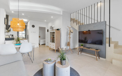 Resale - Townhouse -
Orihuela Costa - Villamartín