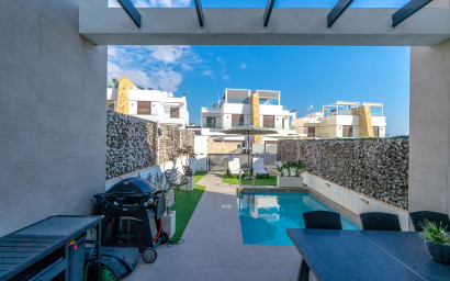 Resale - Townhouse -
Orihuela Costa - Villamartín