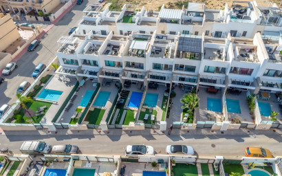 Resale - Townhouse -
Orihuela Costa - Villamartín