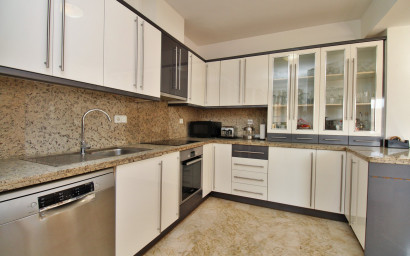 Resale - Villa -
Las Ramblas