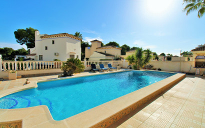 Resale - Villa -
Las Ramblas