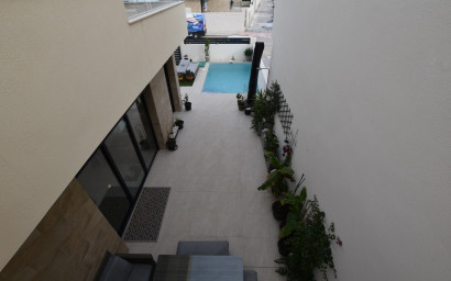 Herverkoop - Villa -
Los Montesinos