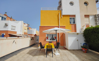 Resale - Townhouse -
Orihuela Costa - Los Altos