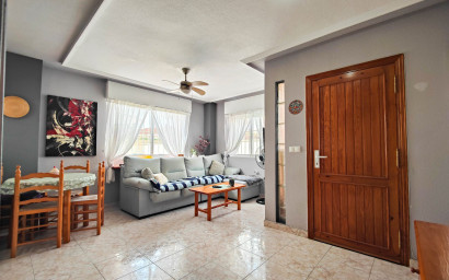 Resale - Townhouse -
Orihuela Costa - Los Altos