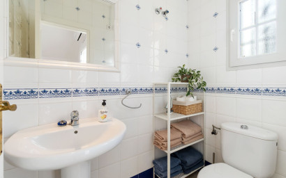 Resale - Villa -
Orihuela Costa - Villamartín