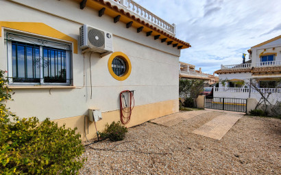 Resale - Townhouse -
Orihuela Costa - La Florida