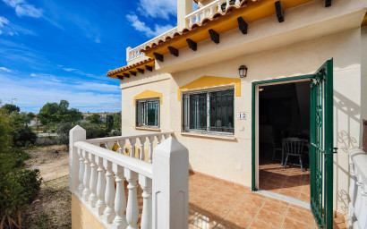 Resale - Townhouse -
Orihuela Costa - La Florida