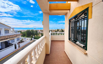 Resale - Townhouse -
Orihuela Costa - La Florida