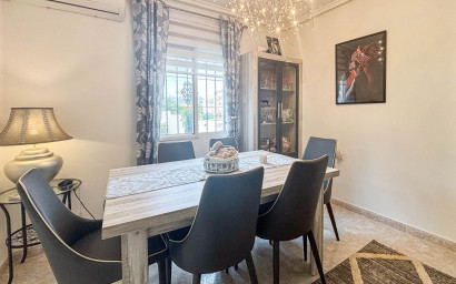 Resale - Villa -
Monforte del Cid