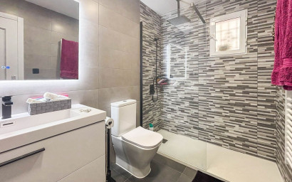 Resale - Villa -
Monforte del Cid