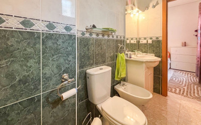 Resale - Villa -
Monforte del Cid