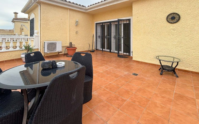 Resale - Villa -
Monforte del Cid