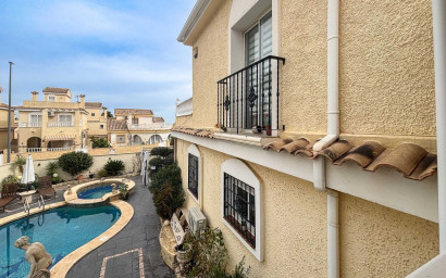 Resale - Villa -
Monforte del Cid