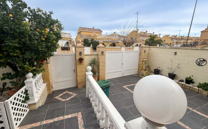 Resale - Villa -
Monforte del Cid