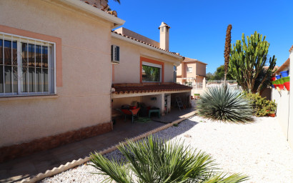 Resale - Villa -
Ciudad Quesada - Atalayas