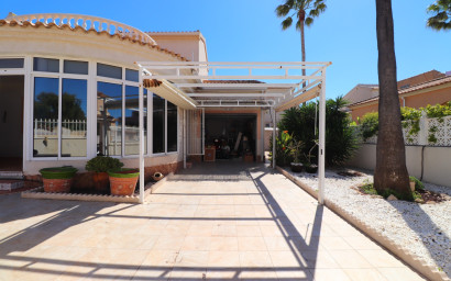 Resale - Villa -
Ciudad Quesada - Atalayas