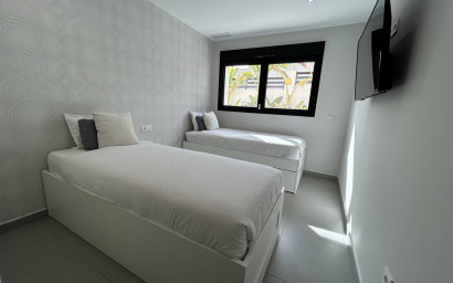 Resale - Villa -
Torrevieja - Los Balcones