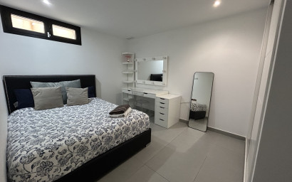 Resale - Villa -
Torrevieja - Los Balcones