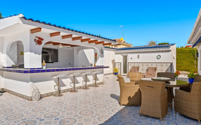 Herverkoop - Villa -
Ciudad Quesada