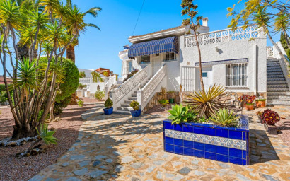 Herverkoop - Villa -
Ciudad Quesada