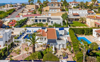 Herverkoop - Villa -
Ciudad Quesada