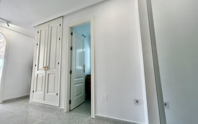 Resale - Apartment -
Campoamor - Campoamor R-5