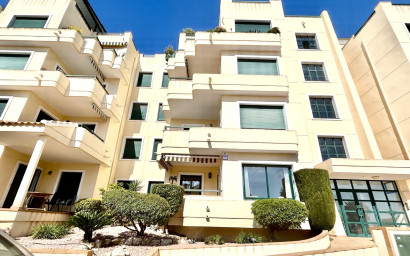 Resale - Apartment -
Campoamor - Campoamor R-5