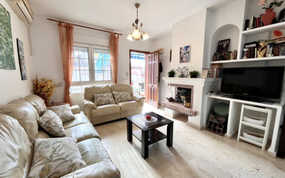 Herverkoop - Plat -
Playa Flamenca