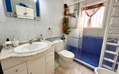 Herverkoop - Plat -
Playa Flamenca