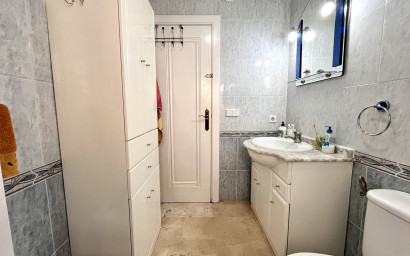 Herverkoop - Plat -
Playa Flamenca