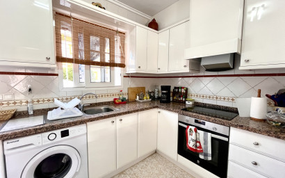 Herverkoop - Plat -
Playa Flamenca