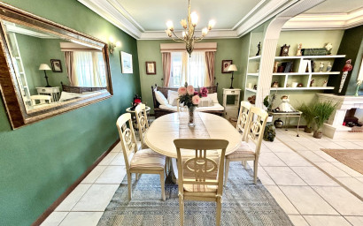 Herverkoop - Villa -
La Mata