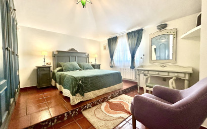 Herverkoop - Villa -
La Mata