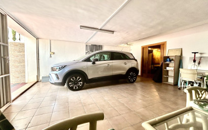 Herverkoop - Villa -
La Mata