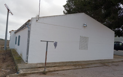 Resale - Finca - Country Property -
Yecla