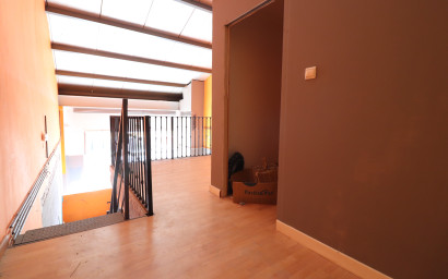 Revente - Local commercial -
Algorfa - La Finca Golf Resort