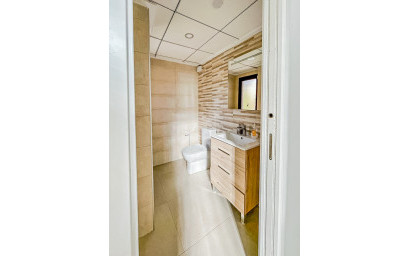 Herverkoop - Villa -
La Nucía - Montebello