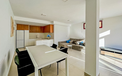 Herverkoop - Villa -
La Nucía - Montebello