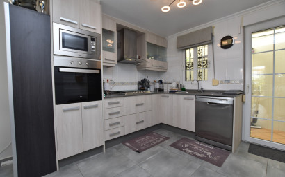 Herverkoop - Villa -
Orihuela Costa - Los Dolses